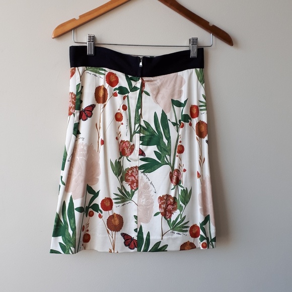 H&M Floral Spring Pleated  Skirt - Picture 2 of 5